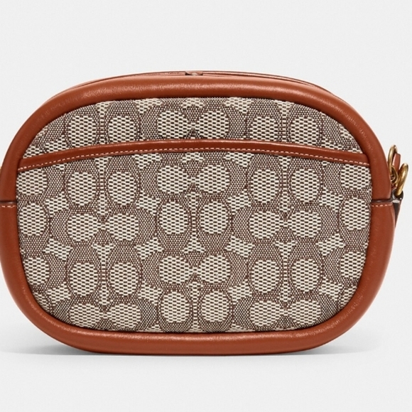 Disney X Coach Bag In Signature Textile Jacquard With Mickey Mouse & Friends - Picture 2 of 5